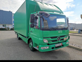 Mercedes Atego foto 2