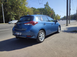 Toyota Auris foto 3