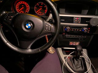 BMW 3 Series Touring foto 9