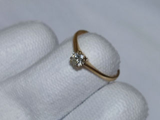 Золотое кольцо с бриллиантом foto 3