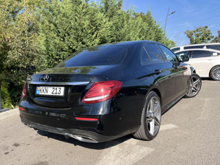 Mercedes E-Class foto 3