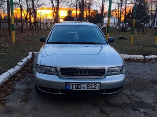 Audi A4 foto 8