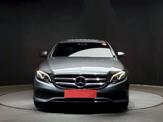 Mercedes E-Class foto 3