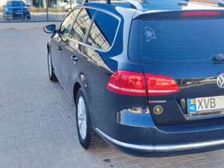 Volkswagen Passat foto 6