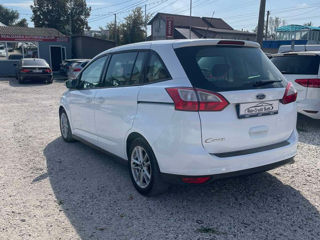 Ford Grand C-MAX foto 1