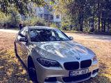 BMW 5 Series foto 2