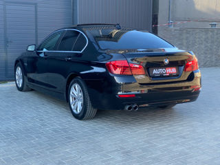 BMW 5 Series foto 7