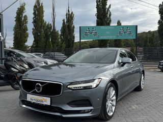 Volvo S90 foto 1