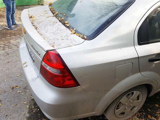 Piese la  pret  accesibil! chevrolet aveo 2011 foto 4