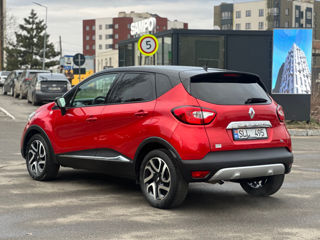 Renault Captur foto 2