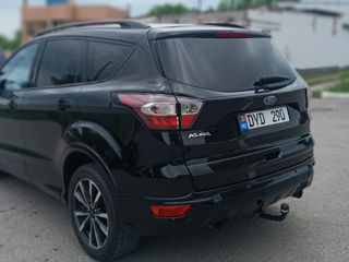 Ford Kuga foto 6