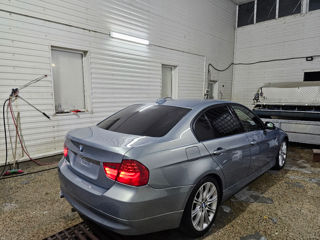 BMW 3 Series foto 6