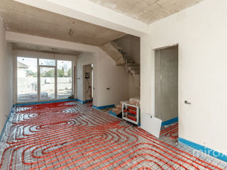 Duplex în or. Codru, Schinoasa Deal, 160000 euro! foto 9