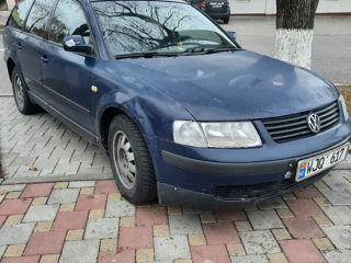 Volkswagen Passat foto 3