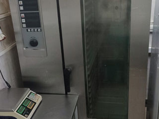 Cuptor Rational