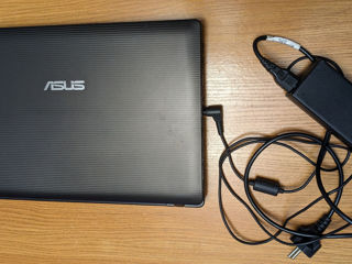 ASUS - 1700 MDL foto 2