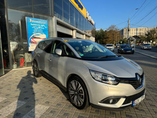 Renault Grand Scenic foto 2