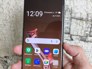 OPPO Reno 10 5G 256/8+8 GB. Stare ideală!