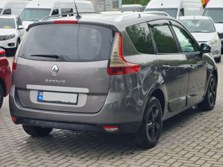 Renault Grand Scenic foto 3