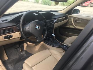 BMW 3 Series foto 6