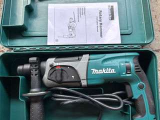 Перфоратор Makita