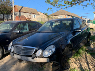 Mercedes Benz w211 foto 1