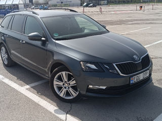 Skoda Octavia foto 3