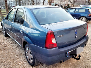 Dacia Logan foto 2