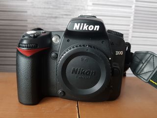 Vind Nikon D90 Body intr-o stare foarte buna la pret de urgenta! foto 2