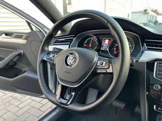 Volkswagen Passat foto 14