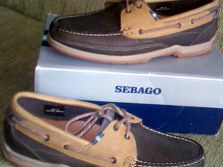 Топ-сайдеры Sebago и лоферы Samuel Hubbard 45 размера. foto 1