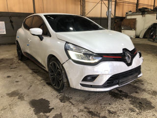 Renault Clio foto 3