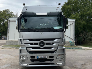 Mercedes actros 1844 foto 2