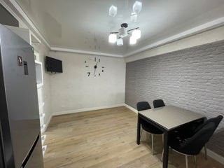 Apartament cu 2 camere, 63 m², Botanica, Chișinău foto 10