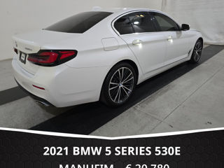 BMW 5 Series foto 4