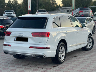 Audi Q7 foto 4