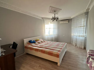 Apartament cu 2 camere, 54 m², Centru, Chișinău