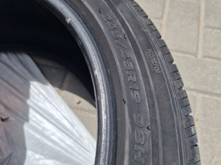 245/45r19 2buc