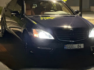 Mercedes S-Class