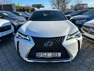 Lexus UX foto 2