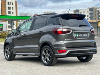 Ford EcoSport foto 2