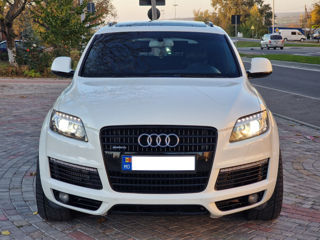 Audi Q7 foto 2