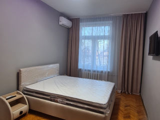 Apartament cu 2 camere, 49 m², Centru, Chișinău