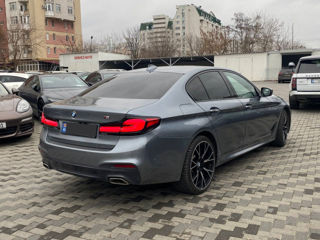 BMW 5 Series foto 5