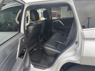 Mitsubishi Pajero Sport foto 18