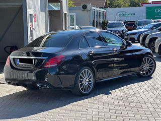 Mercedes C-Class foto 5