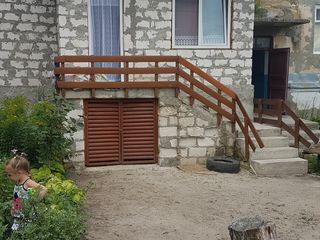 Vind apartament cu 3 odai, sau schimb pe casa in Anenii Noi foto 6