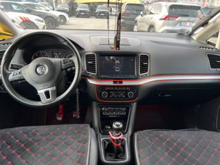 Volkswagen Sharan foto 8