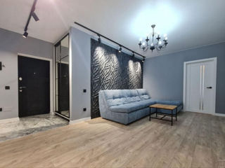 Apartament cu 2 camere, 78 m², Buiucani, Chișinău foto 2