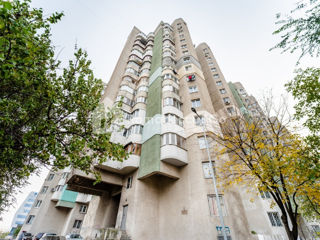 Apartament cu 4 camere, 90 m², Centru, Chișinău